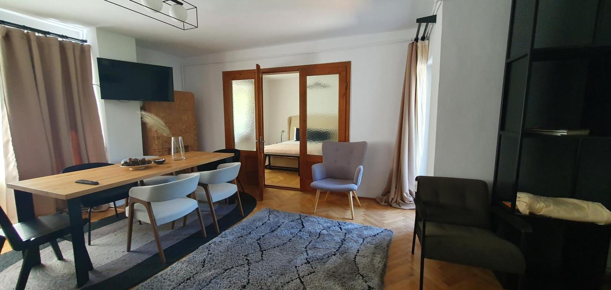 The Pines Serviced Apartments Braşov Eksteriør billede